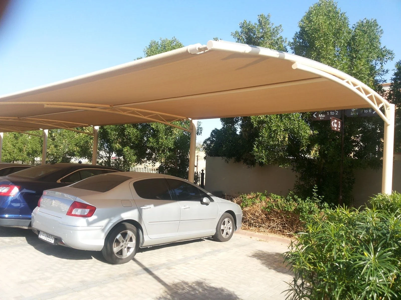 مؤسسة مظلات وسواتر علياء الجهني | افضل اسعار مظلات وسواتر 0531303667