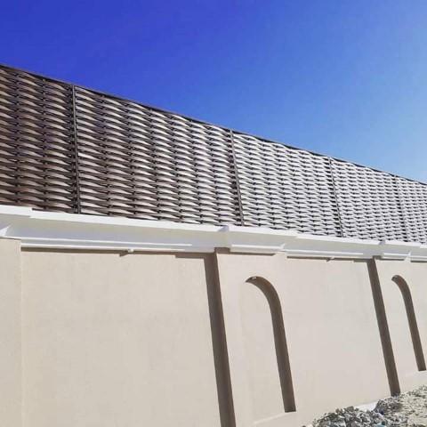 سواتر و مظلات في الرياض  لتغطية المسابح و الفلل و الحواجز الارضية و الاخشاب البلاستيكية