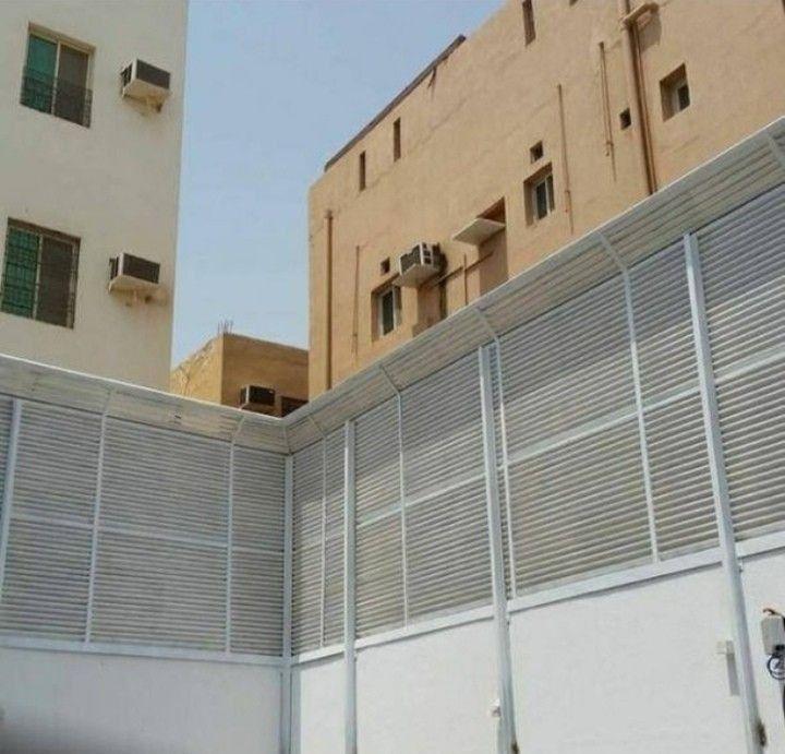 تركيب سواتر لأحواش الفلل والمنازل والاستراحات في حي لبن والخزامي بالرياض