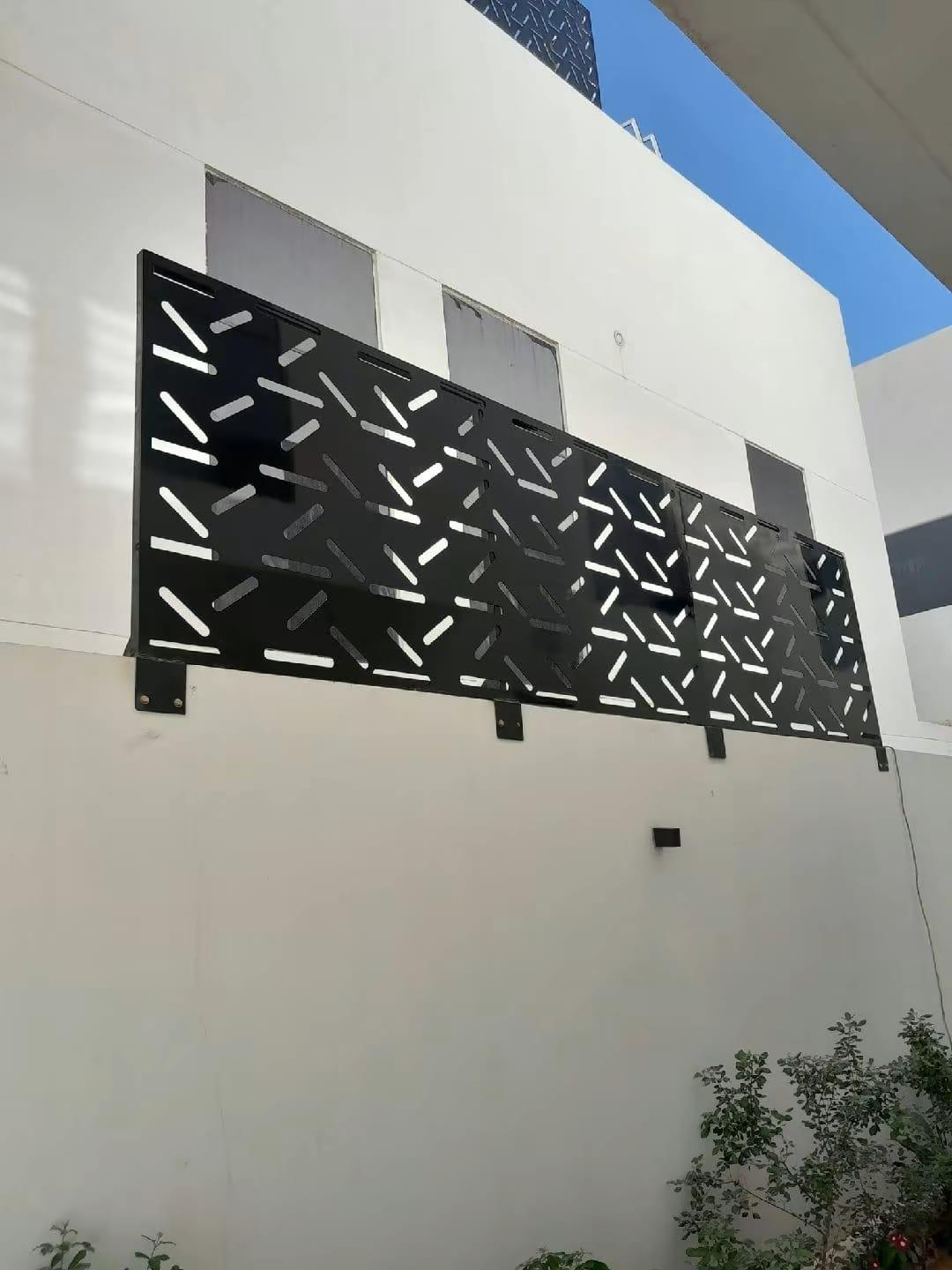 أفضل تركيب سواتر قص ليزرفي حي النرجس والياسمين2026: فخامة التصميم وأحدث تقنيات المتانة.