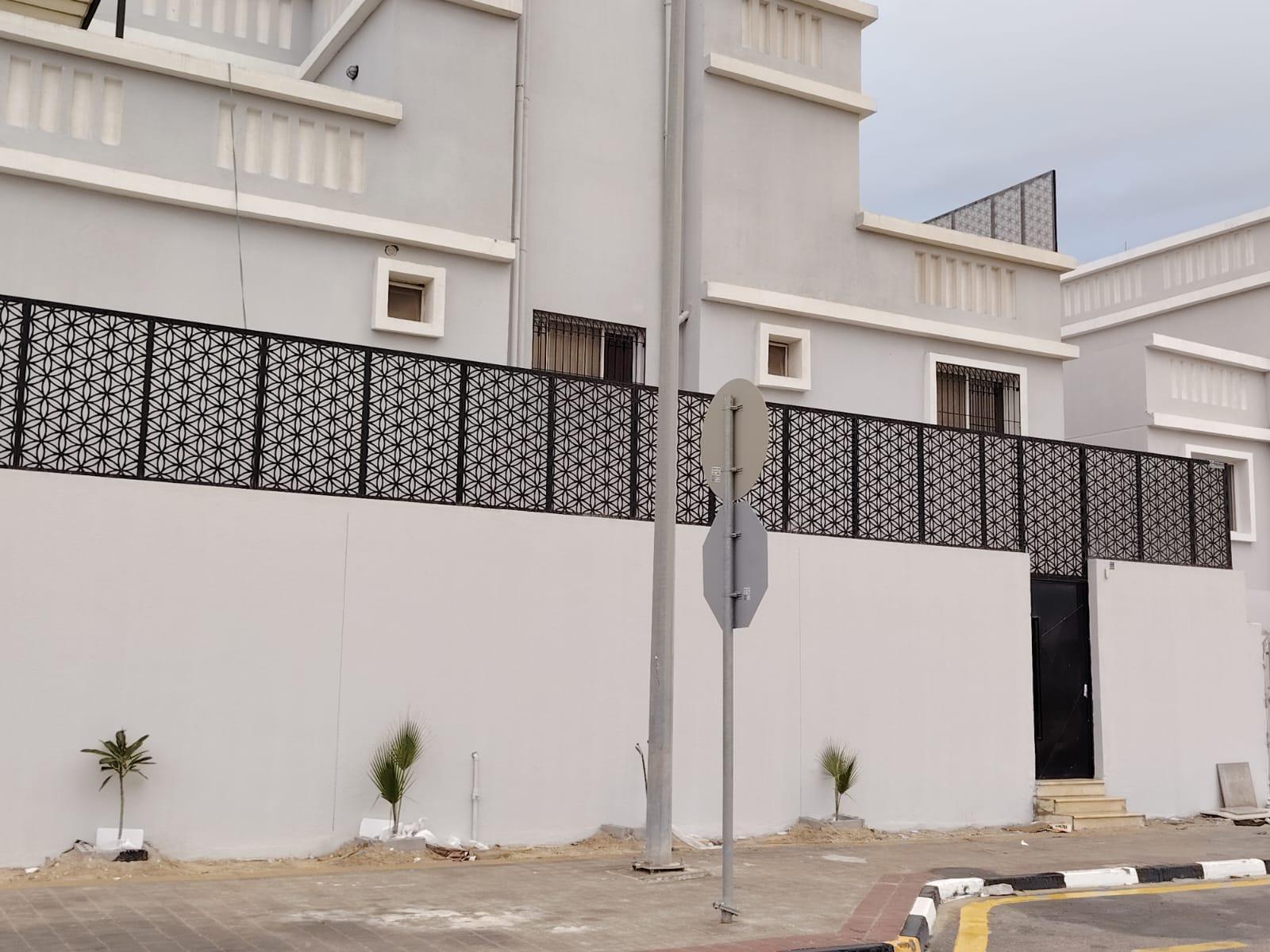 أفضل تركيب سواتر قص ليزرفي حي النرجس والياسمين2026: فخامة التصميم وأحدث تقنيات المتانة.