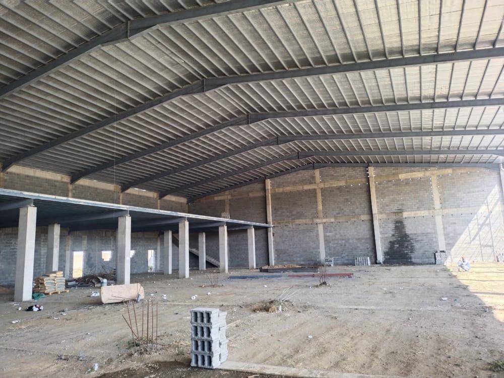 أسعار الهناجر والمستودعات الحديدية وسندوتش بانل في حي المروج والفلاح