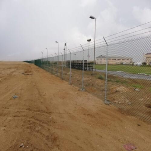 شبوك الرياض: الحل الأمثل للأمان والفصل بين المساحات