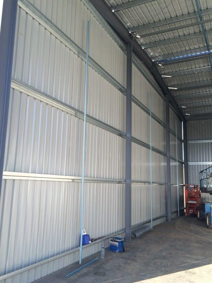 أسعار الهناجر والمستودعات الحديدية وسندوتش بانل في حي المروج والفلاح