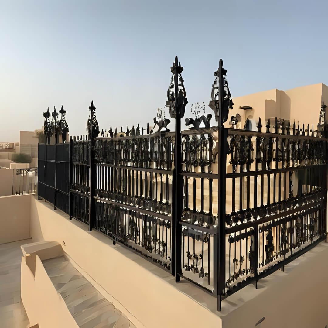 أفضل أنواع سواتر أحواش المنازل 2026حي حطين ومخرج 10،ومخرج 4| دليل الأسعار والتركيب والمميزات