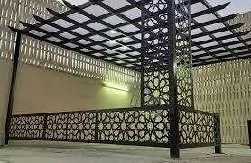 أفضل شركة حداده لتركيب سواتر ليزروسواتر احواش بحي الملقا | تصاميم مودرن بأسعار تنافسية