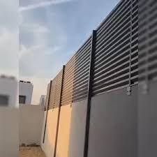 أفضل شركة حداده لتركيب سواتر ليزروسواتر احواش بحي الملقا | تصاميم مودرن بأسعار تنافسية