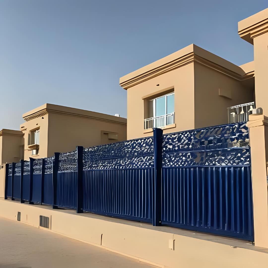 أفضل أنواع سواتر أحواش المنازل 2026حي حطين ومخرج 10،ومخرج 4| دليل الأسعار والتركيب والمميزات