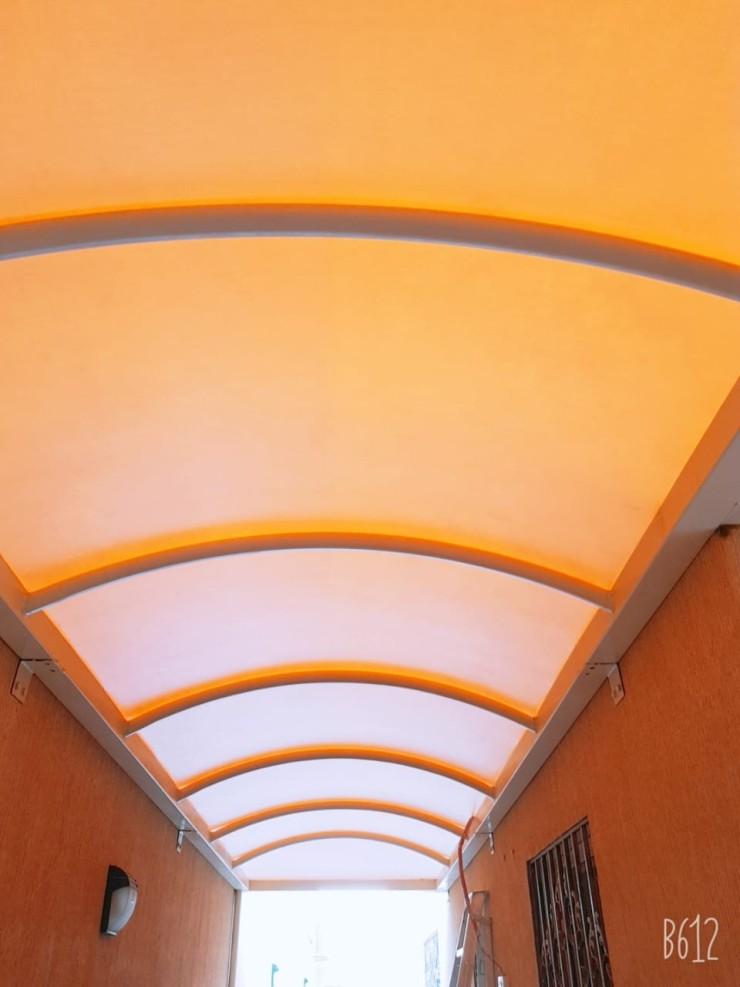 حدادمظلات مداخل المنازل والفلل في شمال الرياض