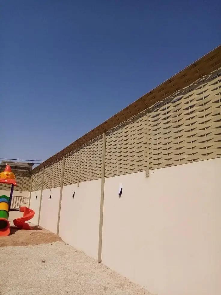 أفضل شركة حداده لتركيب سواتر ليزروسواتر احواش بحي الملقا | تصاميم مودرن بأسعار تنافسية