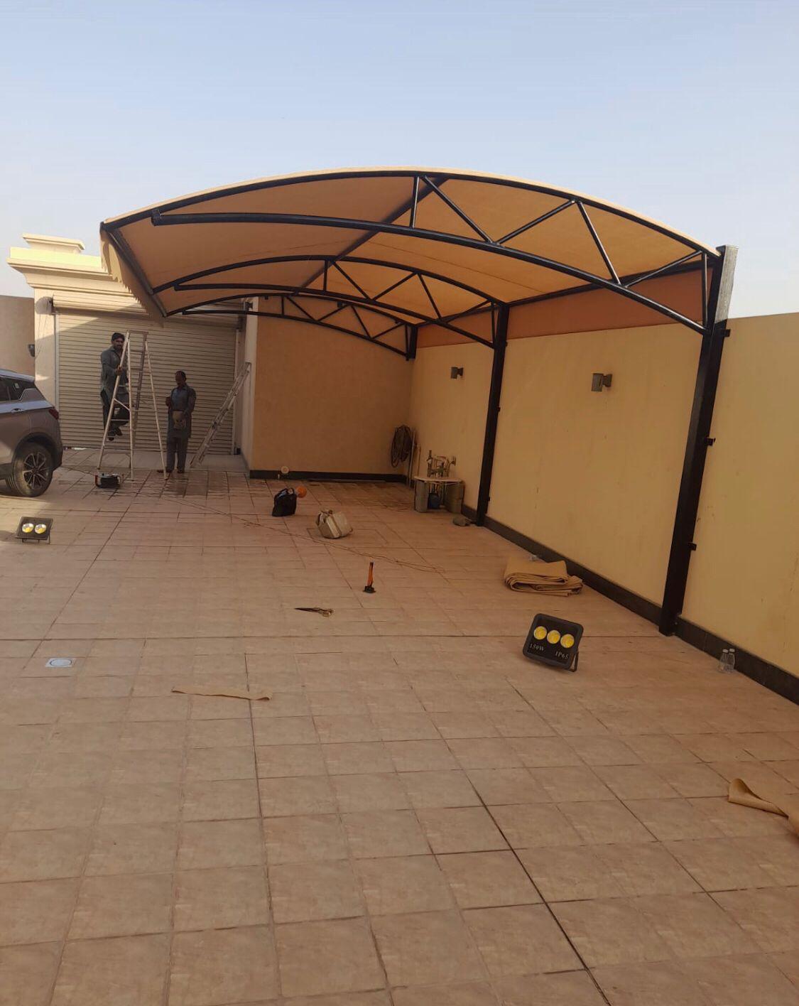 حدادمظلات مداخل المنازل والفلل في شمال الرياض