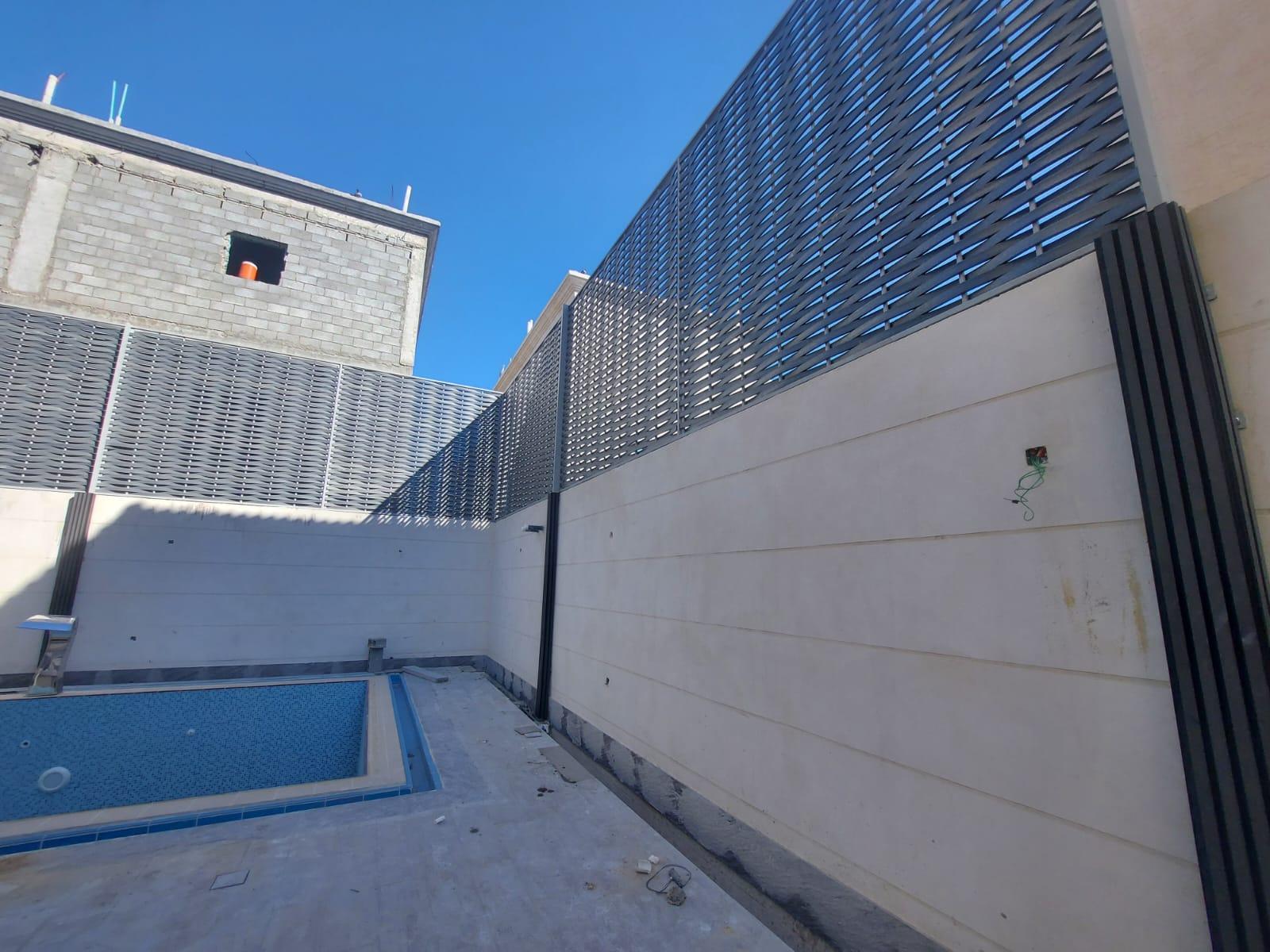 أفضل حداد سواتر حديد مجدول في حي النرجس|بخصومات حصرية