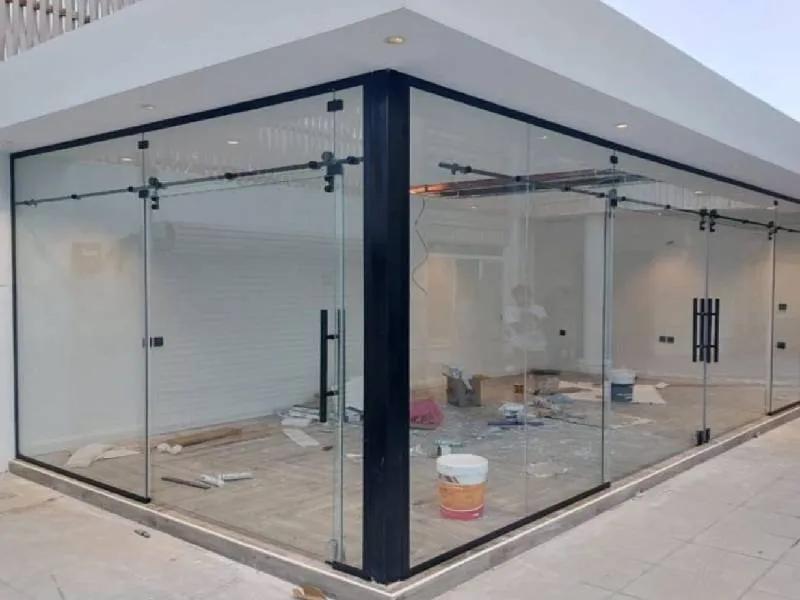 مجالس زجاجية وملاحق خارجيه فخمةفي شمال الرياض:تصاميم عصرية تجمع بين الفخامة وإطلالة الطبيعة 2026