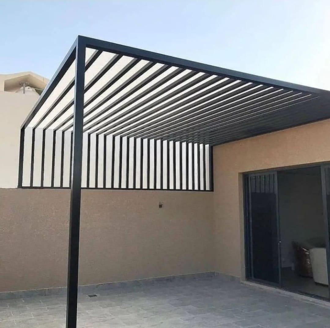 حدادتركيب برجولات حديد للأحواش حي الملقا:أفضل التصاميم العصرية لعام 2027 ومميزاتها