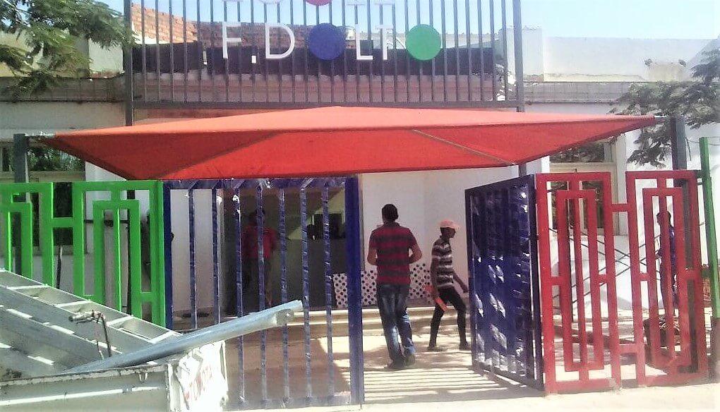 دليل أفضل حداد لتركيب أنواع مظلات سيارات وفيلات وكراجات في حي الملك فهد وحي الملك سلمان لعام2026: التصاميم والأسعار