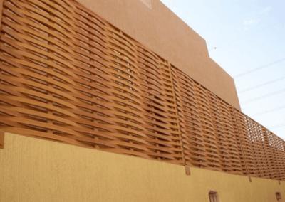 تركيب أفضل سواتر وديكورات بديل الخشب الرياض | أسعار ومميزات سواتر WPC لعام 2026